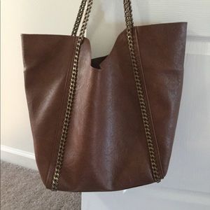 Brown tote